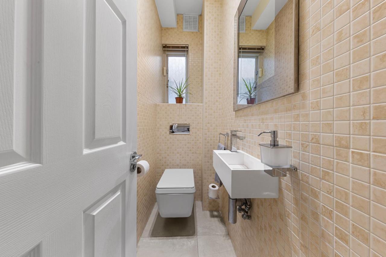 شقة Harrods 2 Bed Lux Flat W/Patio لندن المظهر الخارجي الصورة